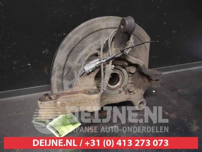 Nissan Juke Fusee rechts-voor O631240