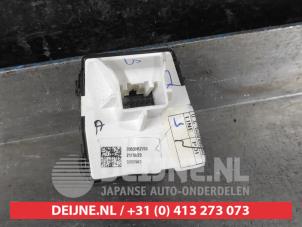 Kia Sportage Mirror switch O631307 photo 2
