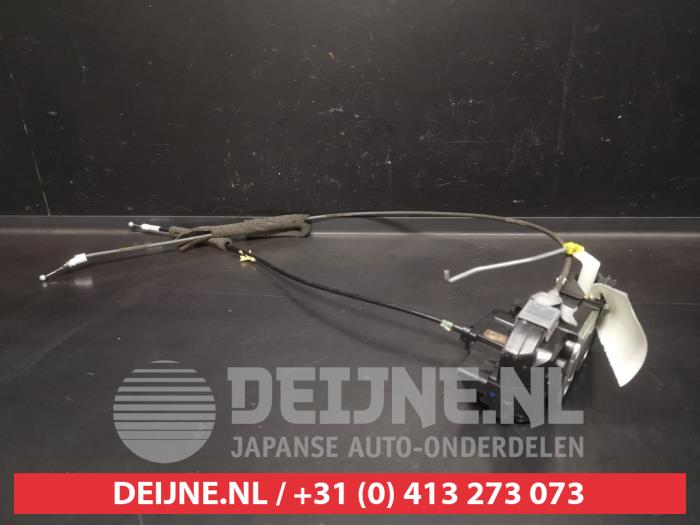 Nissan Juke Deurslot Mechaniek 4Deurs links-voor O631349