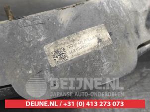 Kia Sportage Draagarm links-achter O631411 foto 3