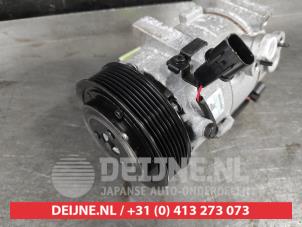 Gebruikte Pomp Airco Hyundai i30 Wagon (GDHF5) 1.4 16V Prijs € 100,00 Margeregeling aangeboden door V.Deijne Jap.Auto-onderdelen BV