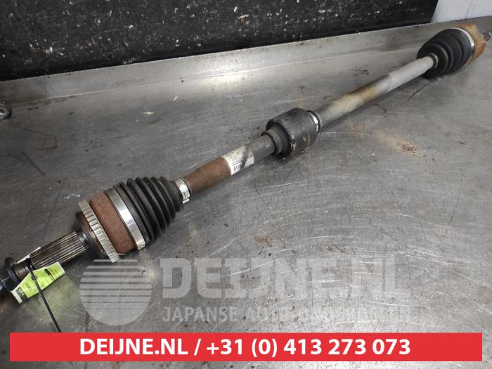 Gebruikte Steekas rechts-voor Hyundai i30 Wagon (GDHF5) 1.4 16V Prijs € 50,00 Margeregeling aangeboden door V.Deijne Jap.Auto-onderdelen BV