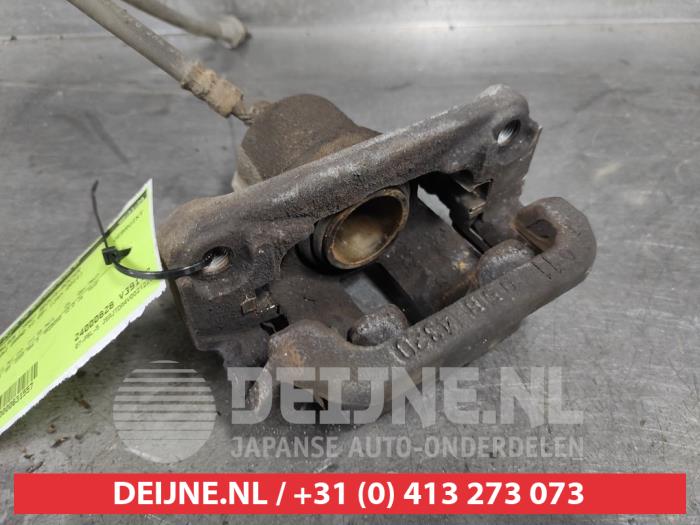 Suzuki Grand Vitara Bremszange rechts hinten O631557