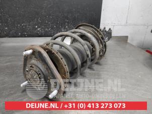Toyota Auris Stoßdämpferstrebe links vorne O631655 foto 2
