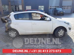 Hyundai I20 Tür 4-türig rechts hinten O631685 foto 3
