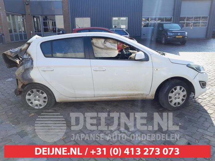 Hyundai I20 Driehoeks Ruit rechts-achter O631711