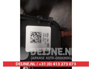 Kia Sportage Front door lock mechanism 4-door, right O631730 photo 2