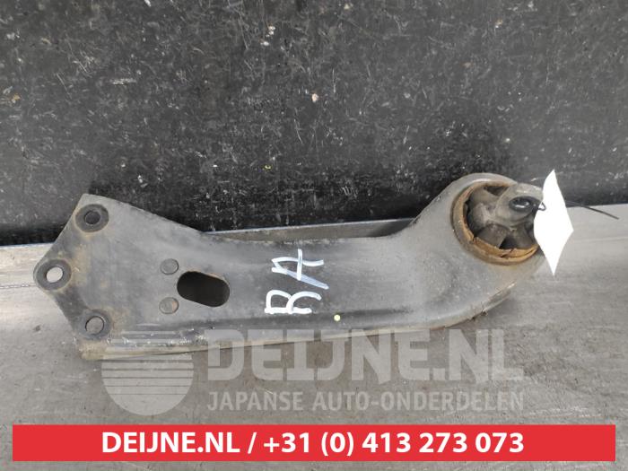 Kia Sportage Draagarm rechts-achter O631732