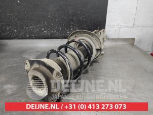 Nissan Juke Schokdemperpoot links-voor O631841 foto 2