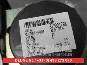 Mitsubishi ASX Rear seatbelt, right O631874 photo 3