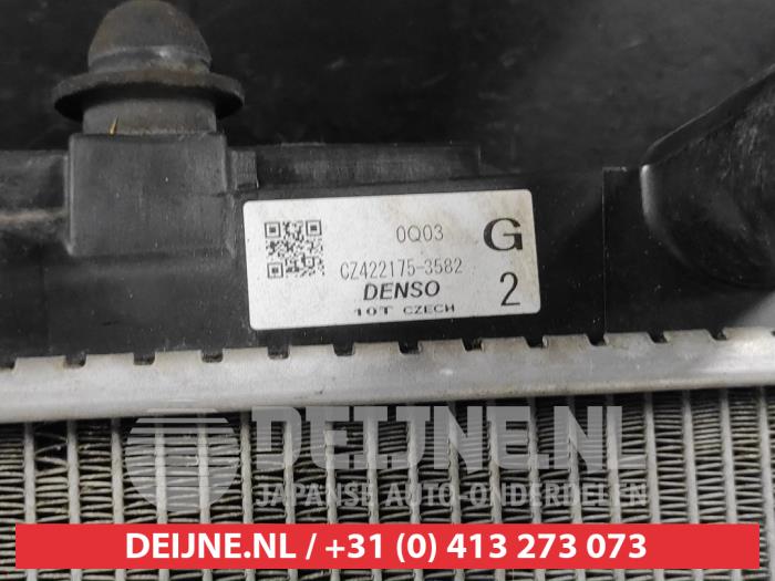 Gebruikte Radiateur Toyota Aygo (B40) 1.0 12V VVT-i Prijs € 50,00 Margeregeling aangeboden door V.Deijne Jap.Auto-onderdelen BV