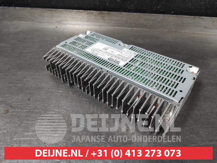 Lexus RX Radio versterker O631930