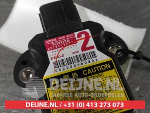 Lexus RX Stabilisierung Regelsensor O631981 foto 2