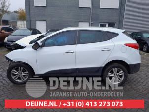 Hyundai IX35 Door window 4-door, front left O632081 photo 2