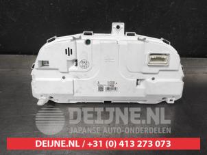 Mitsubishi Outlander Odometer KM O632156 photo 2