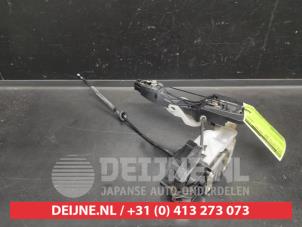 Kia Ceed Door lock mechanism 4-door, front left O632202 photo 2