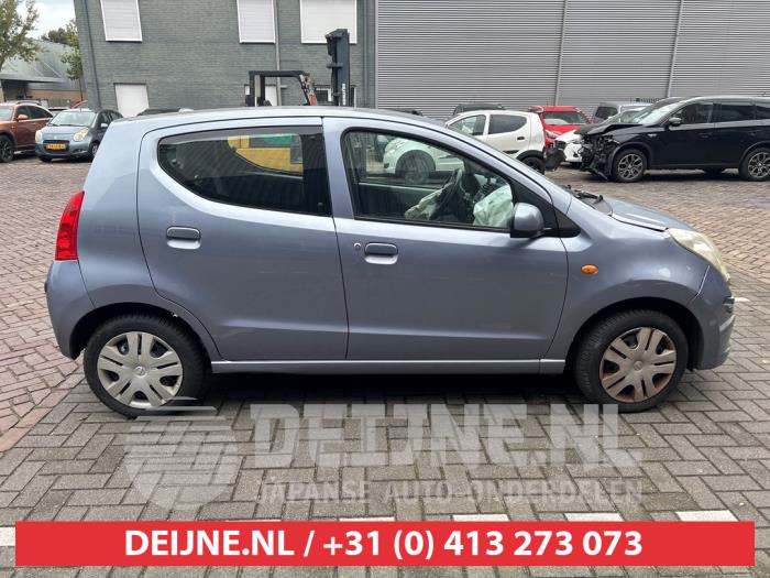 Nissan Pixo Portierruit 4Deurs rechts-achter O632313