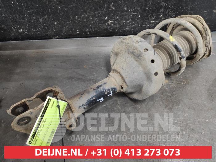 Subaru Legacy Stoßdämpferstrebe rechts vorne O632494