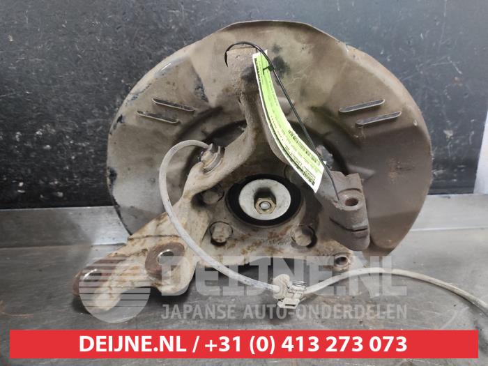 Subaru Legacy Knuckle, front left O632499