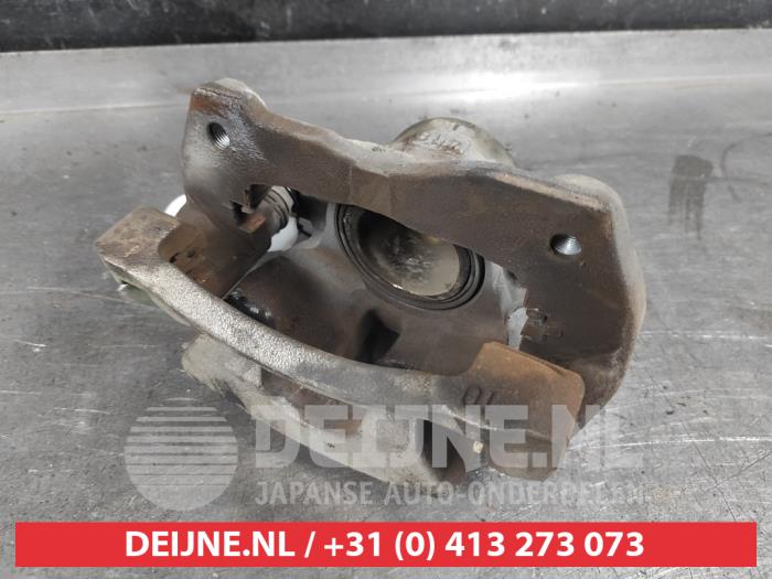 Toyota Auris Remklauw (Tang) links-voor O632693