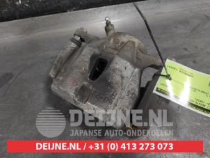 Toyota Auris Front brake calliper, right O632704 photo 2