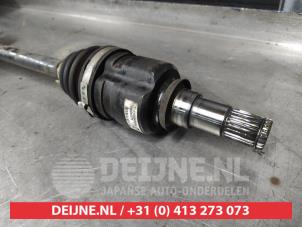Toyota Yaris Front drive shaft, left O632750 photo 3