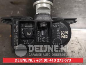 Toyota Yaris Cross Reifendrucksensor O632827 foto 2