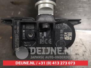 Toyota Corolla Reifendrucksensor O632831 foto 2
