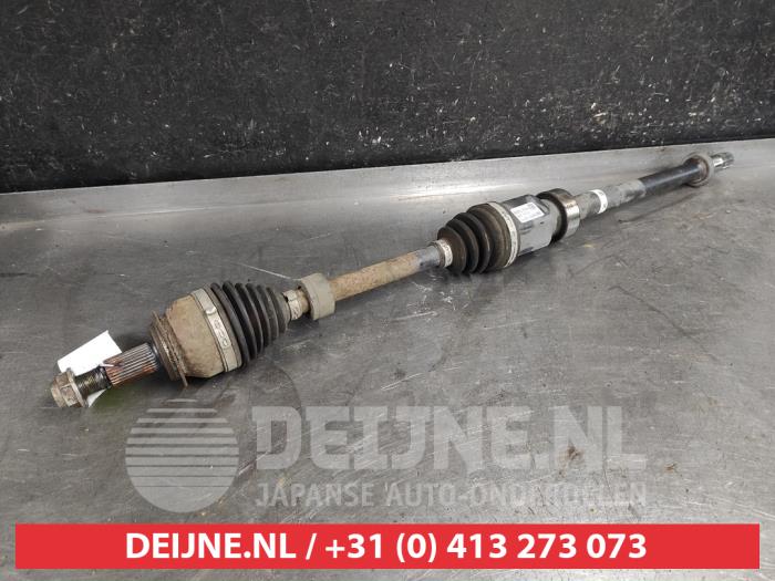 Mazda CX-3 Aandrijfas rechts-voor O632962