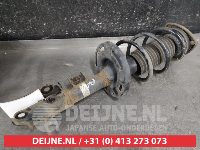Mazda CX-3 Stoßdämpferstrebe rechts vorne O632964