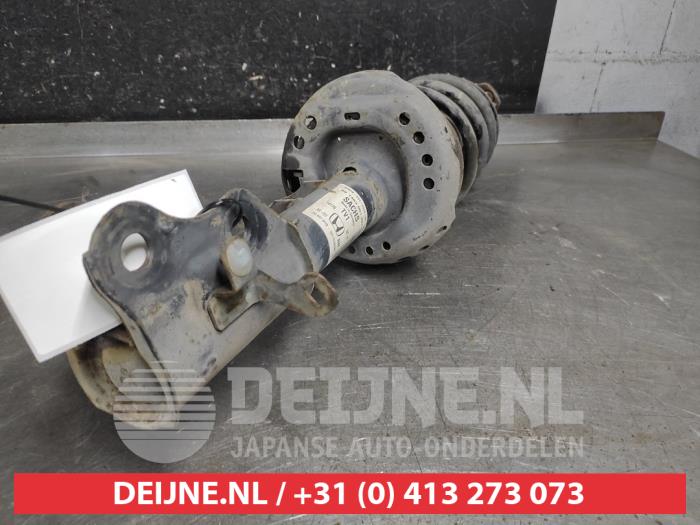 Honda Civic Stoßdämpferstrebe rechts vorne O633070