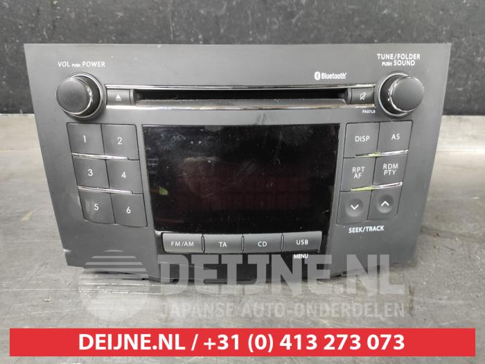 Suzuki Kizashi Radio O633337