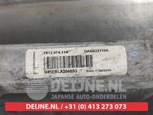 Mazda 2 Steering box O633271 photo 3