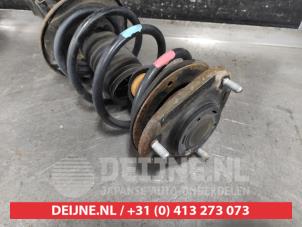 Lexus CT 200h Schokdemperpoot links-voor O633605 foto 2