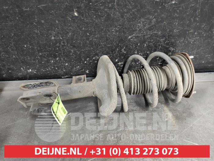 Suzuki Kizashi Schokdemperpoot rechts-voor O633709