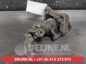 Suzuki Kizashi Rear brake calliper, right O633720 photo 2
