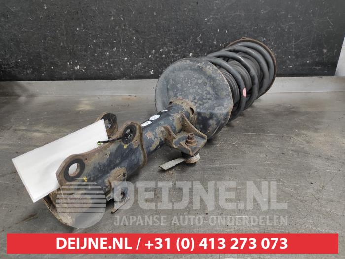 Suzuki Grand Vitara Stoßdämpferstrebe links vorne O633843
