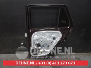 Hyundai Santafe Portier 4Deurs rechts-achter O633901 foto 2