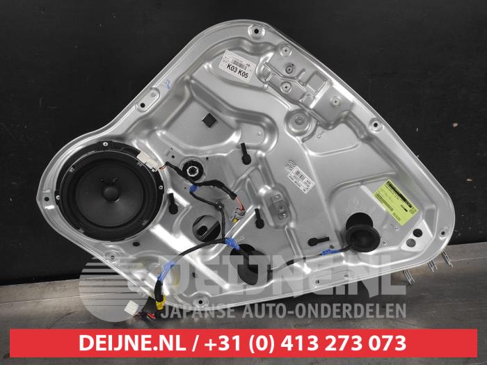 Hyundai Santafe Ruitmechaniek 4Deurs rechts-achter O633904