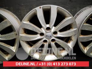 Kia Carens Set of wheels O634014 photo 3