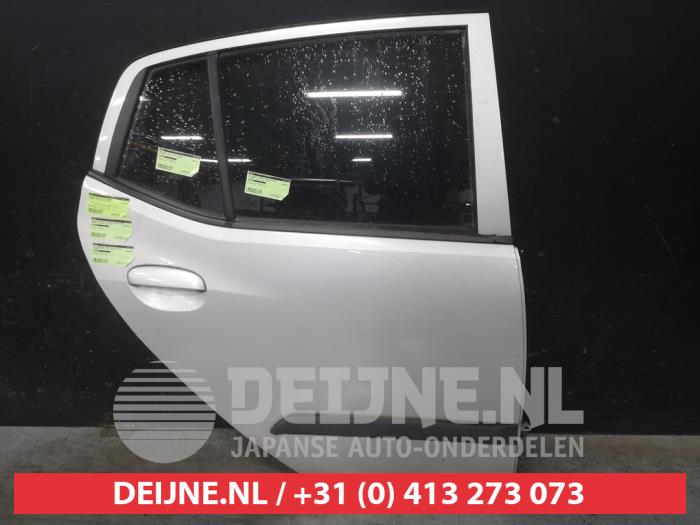 Hyundai I10 Portier 4Deurs rechts-achter O634162