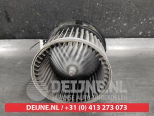 Nissan Qashqai+2 Kachel Ventilatiemotor O634397 foto 2