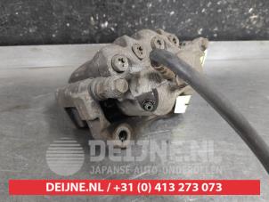Lexus IS Front brake calliper, right O634492 photo 3