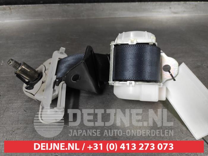 Toyota Yaris Veiligheidsgordel rechts-achter O634596