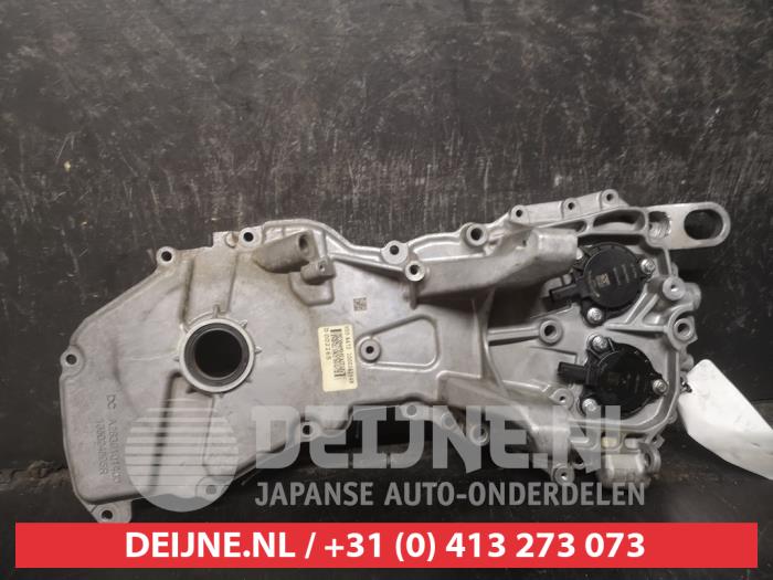 Gebruikte Distributiedeksel Nissan Micra (K14) 1.0 IG-T 100 Prijs € 75,00 Margeregeling aangeboden door V.Deijne Jap.Auto-onderdelen BV