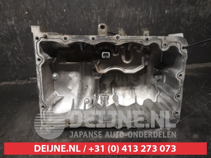 Gebruikte Carterpan Hyundai i20 (GBB) 1.1 CRDi VGT 12V Prijs € 50,00 Margeregeling aangeboden door V.Deijne Jap.Auto-onderdelen BV