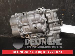 Gebruikte Oliepomp Suzuki Kizashi (FRE/FRF) 2.4 16V 4x4 Prijs € 35,00 Margeregeling aangeboden door V.Deijne Jap.Auto-onderdelen BV