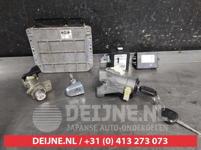 Toyota Yaris Slotenset Cilinder (compleet) O634893