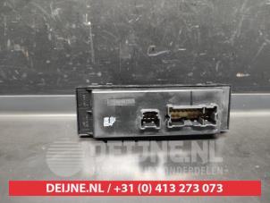 Nissan Qashqai Combischakelaar ramen O635307 foto 3