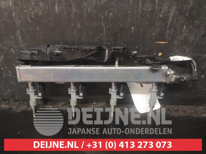 Gebruikte Galerij (Injectie) Toyota RAV4 (A5) 2.5 Hybrid 16V AWD Prijs op aanvraag aangeboden door V.Deijne Jap.Auto-onderdelen BV